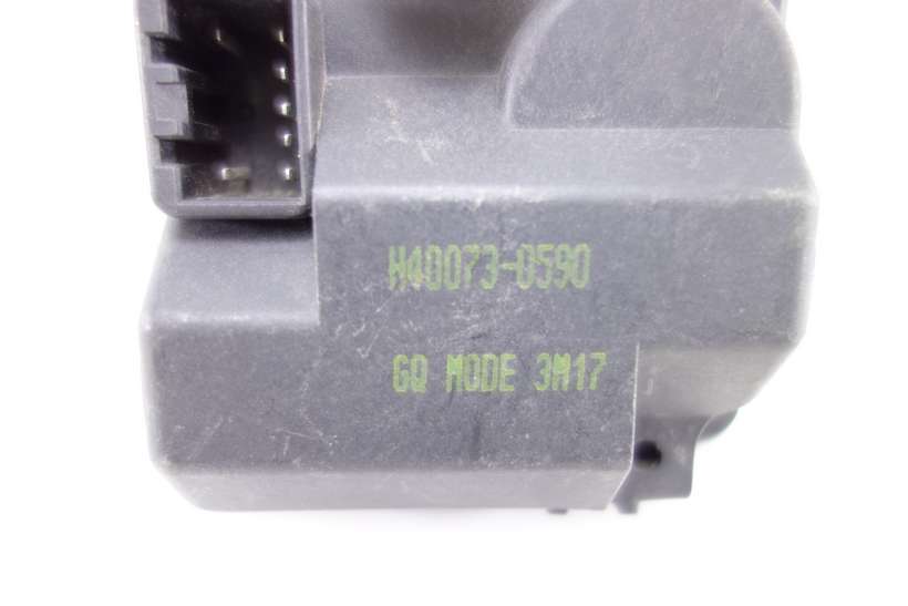 Servomotor de calefaccion Kia Carnival Sornto H400730590 H40073-0590 - foto 2