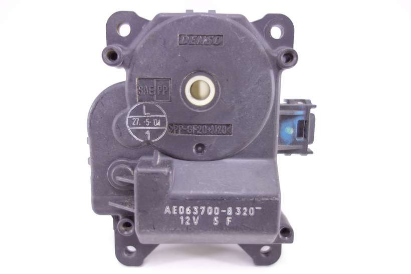 Servomotor de calefaccion Mitsubishi Colt AE0637008320 AE063700-8320 - foto 1