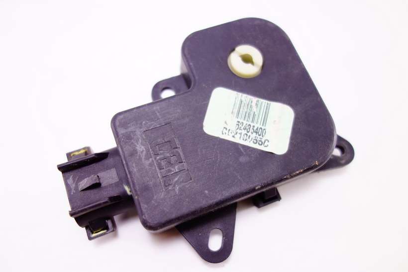 Servomotor de calefaccion Renault Laguna C0210055C 52485400 - foto 1