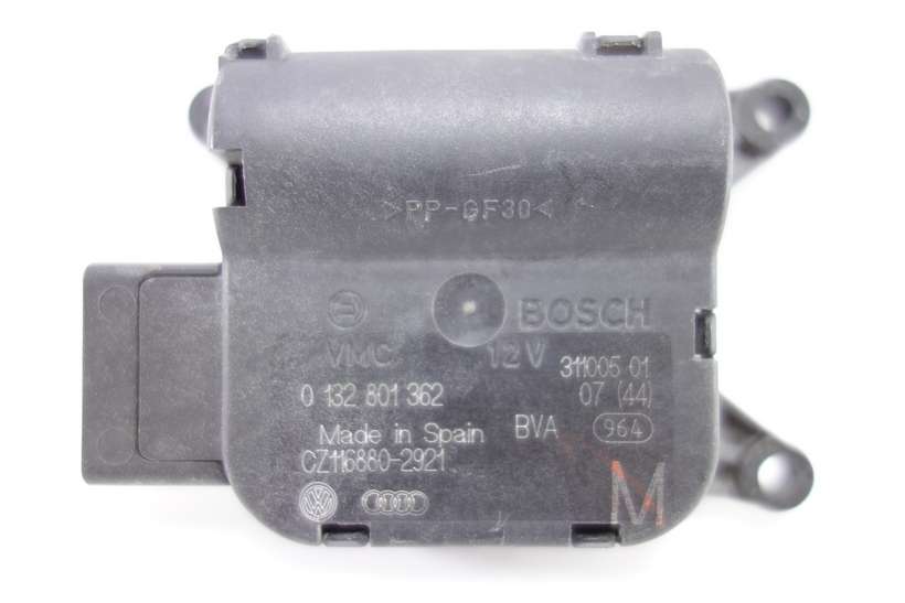 Servomotor de calefaccion VW Passat Bosch 0132801362 0 132 801 362 CZ1168802921 CZ116880-2921 31100501 311005 01 - foto 1