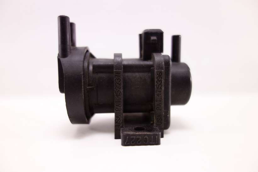 Valvula EGR Volvo V40 S40 7700874764 77 00 874764 - foto 1