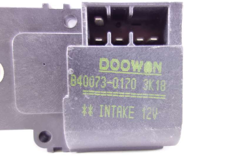 Servomotor de calefaccion Kia Carnival B4007301703K18 B40073-0170 3K18 - foto 2