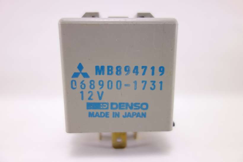 Rele Mitsubishi Colt Galant Lancer Pajero MB894719 Denso 0689001731 068900-1731 - foto 1
