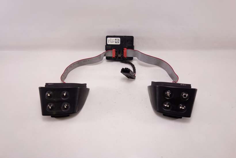 Interruptor de volante Seat Leon 1P0959542A PV61618398B00 - foto 1