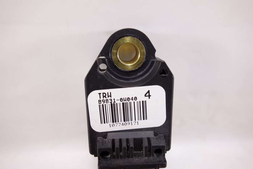 Sensor de airbag Lexus IS220 Toyota Corolla 898310W040 89831-0W040 - foto 2