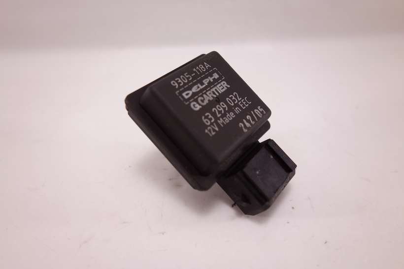 Sensor Nivel Refigerante Renault Clio 9305118A 9305-118A Delphi G.Cartier 63299032 63 299 032 - foto 1