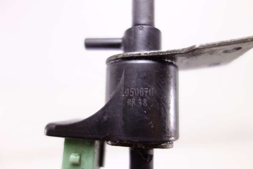 Valvula de aire adicional Chrysler Peugeot Citroen 1950670 - foto 2