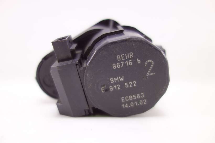 Servomotor de calefaccion BMW E46 6912522 6 912 522 86716B 86716 B ECB563 - foto 1