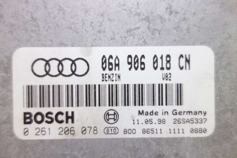 Centralita del motor Audi A3 06A906018CN 06A 906 018 CN Bosch 0261206078 0 261 206 078 - foto 2