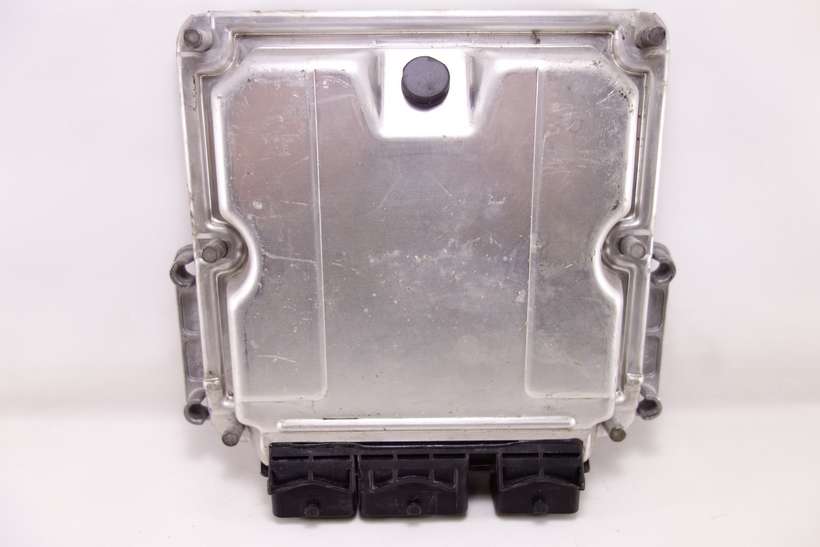 Centralita del motor Peugeot Citroen 9649158380 96 491 583 80 EDC15C2 Bosch 0281011340 0 281 011 340 - foto 1