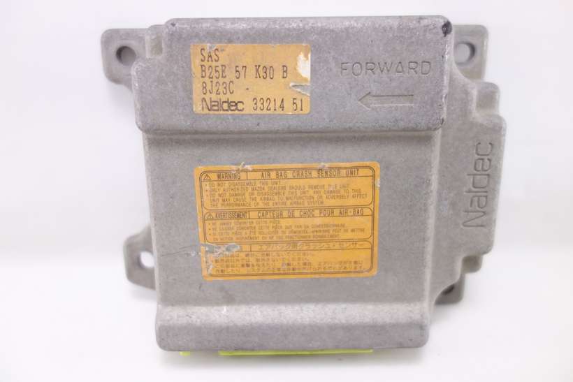 Centralita de airbag Mazda 323 B25E57K30B B25E 57 K30 B 3321451 33214 51 - foto 1