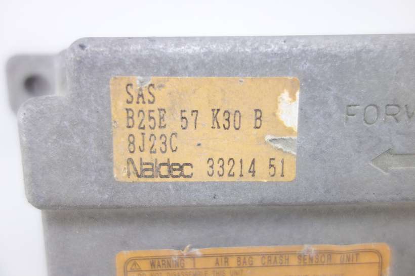 Centralita de airbag Mazda 323 B25E57K30B B25E 57 K30 B 3321451 33214 51 - foto 2