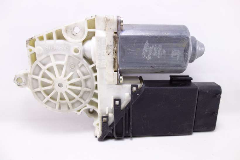 Motor de elevalunas VW Golf 9776101434203 9776-101434-203 F005S00048 F005 S0 0048 101386101774 101386-101/774 0536003503 053.60035.03 - foto 1
