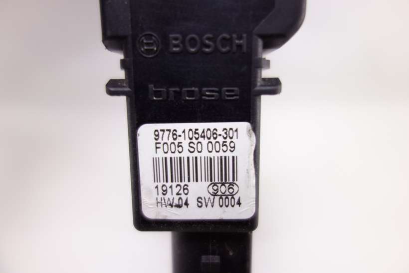 Motor de elevalunas VW Golf 9776105406301 9776-105406-301 F005S00059 F005 S0 0059 119095XXX 119 095-XXX Bosch 0130821697 0 130 821 697 - foto 2