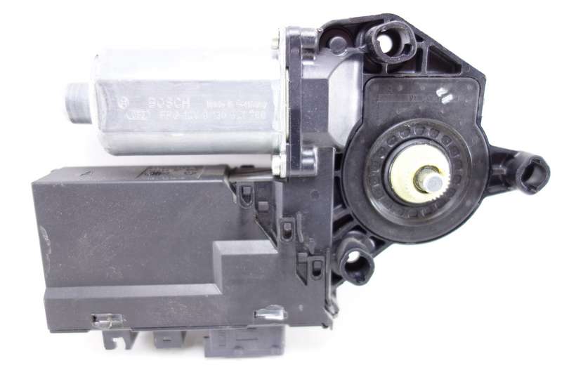 Motor de elevalunas Peugeot 307 9637130480 Bosch 0130821766 0 130 821 766 102238XXX 102 238-XXX 990831101 990831-101 - foto 1