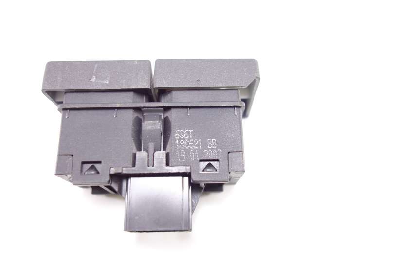 Interruptor de elevalunas Ford Fiesta 6S6T18C621BB 6S6T 18C621 BB - foto 2