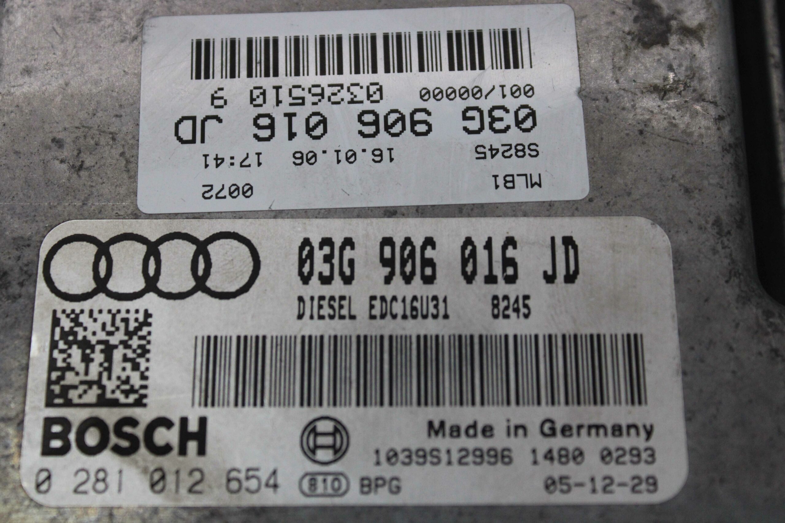 Centralita Motor Audi A4 03G906016JD 03G 906 016 JD BOSCH 0281012654 0 281 012 654 - foto 2
