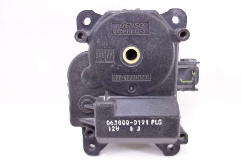 Servomotor de calefaccion Lexus GS 0638000171 063800-0171 - foto 1