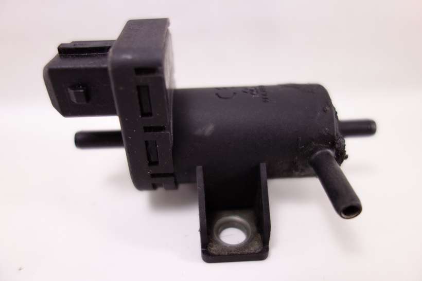 Electrovalvula del turbo aire adicional Trafic Megane 7700113709 - foto 1