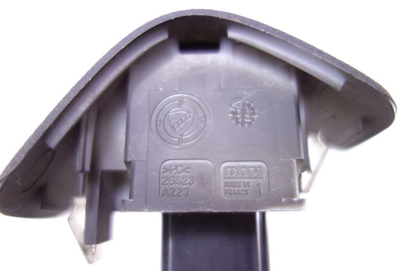 Interruptor LWR Lancia Lybra 26424 A223 . - foto 2