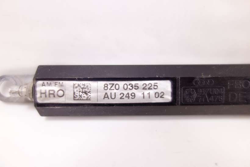 Amplificador de antena Audi A2 8Z 8Z0035225 8Z0 035 225 AU2491102 AU 249 11 02 - foto 1