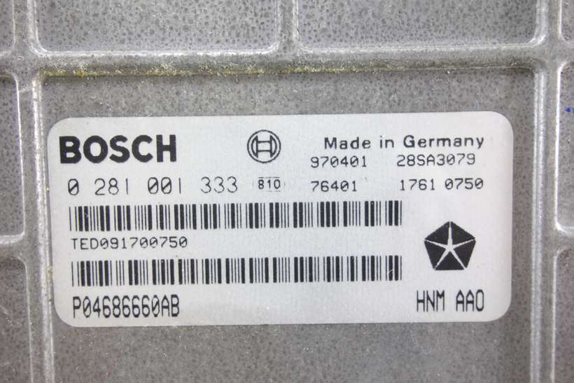 Centralita del motor Chrysler Voyager P04686660AB Bosch 0281001333 0 281 001 333 28SA3079 - foto 2