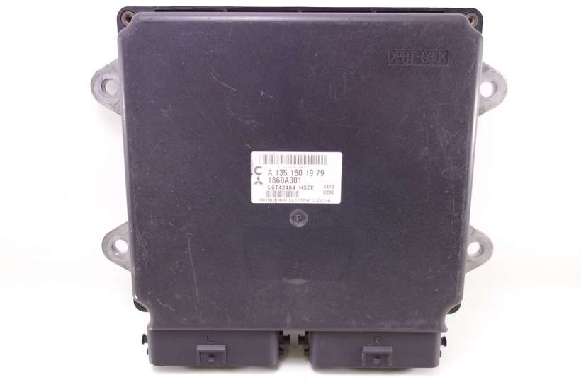 Centralita del motor Mitsubishi Colt SMART  A1351501979 A 135 150 19 79 1860A301 - foto 1