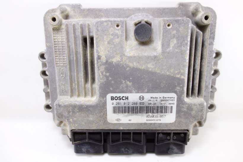 Centralita del motor Renault Trafic Master 8200391957 8200451679 Bosch 0281012200 0 281 012 200 1039S07483 - foto 1