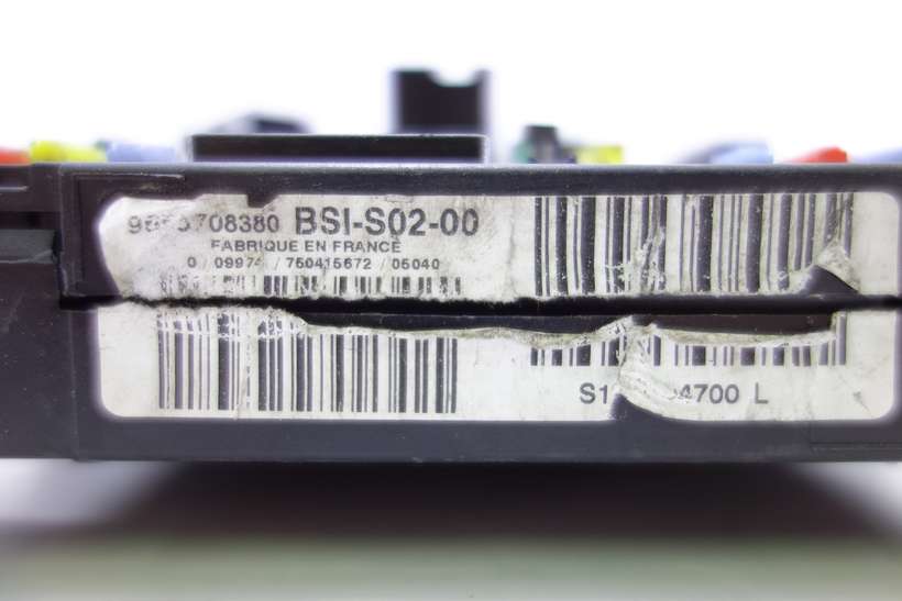 Caja de fusibles Peugeot 407 9655708380 S120104700L S120104700 L - foto 2