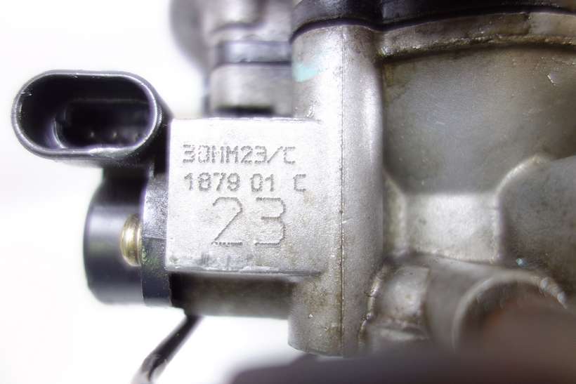 Caja de mariposa Fiat Seicento 30MM23/C 186990347 186 99 0347 187901C 1879 01 C - foto 3