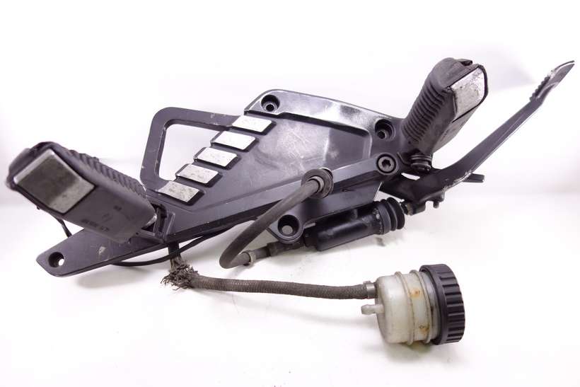 Reposapiés Suspensión Montaje BMW K100 46711454887 46.71-1454 887 46.71-1 457 232 46711457232 35211450813 35 21-1450813 - foto 1