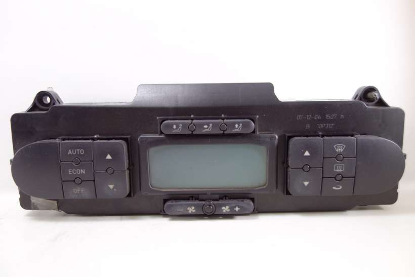 Radio display Seat Altea 5P0907044B 5P0 907 044 B 5HB00887600 5HB 008 876-00 - foto 1
