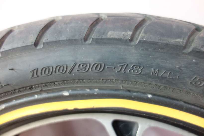 Rueda delantera llanta tubos de horquilla suspensión delantera conjunto de árbol  BMW K75 K75C 1454326 1 454 326 ML57454 75R0001893 75 R-0001893 36311450816 36.31-1 450 816 1450508 - foto 4