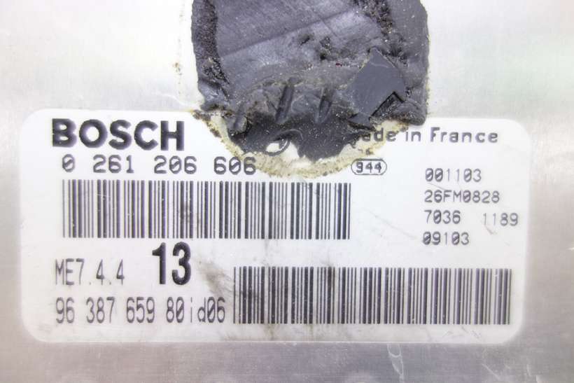 Centralita del motor Citroen C5 Xsara 9638765980 96 387 659 80 Bosch 0261206606 0 261 206 606 26FM0828 ID.06 - foto 2