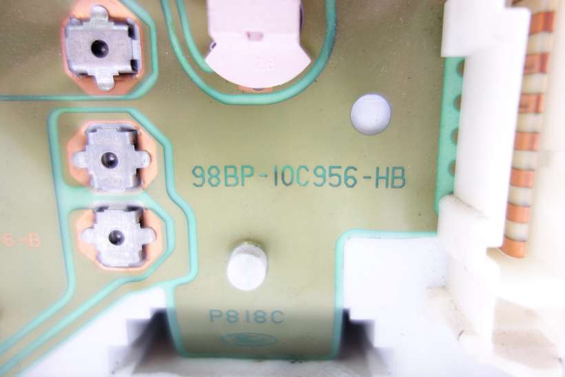 Cuadro de instrumentos Ford Mondeo 98BP10C956HB 98BP-10C956-HB - foto 3