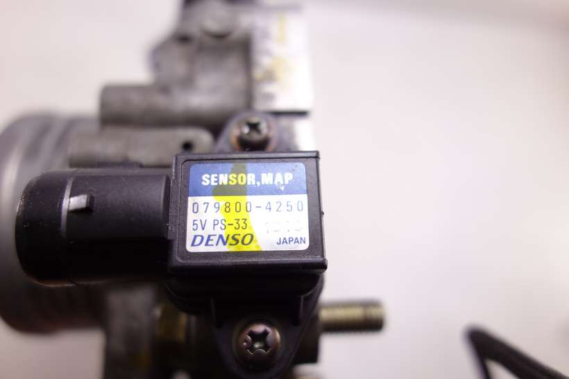 Caja de mariposa Honda Accord 0798004250 079800-4250 1368000521 136800-0521 Denso - foto 2