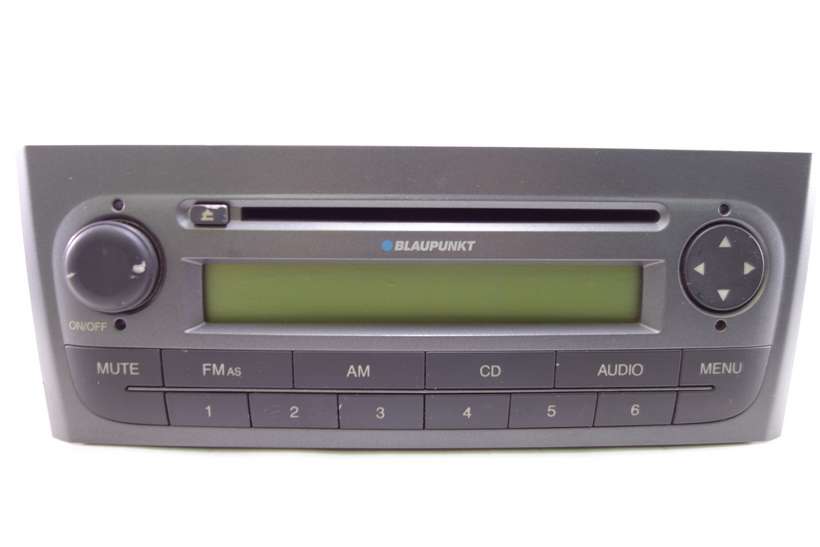 Radio display Fiat Punto 7646328316 7 646 328 316 7354295790 735 429 579 0 - foto 1