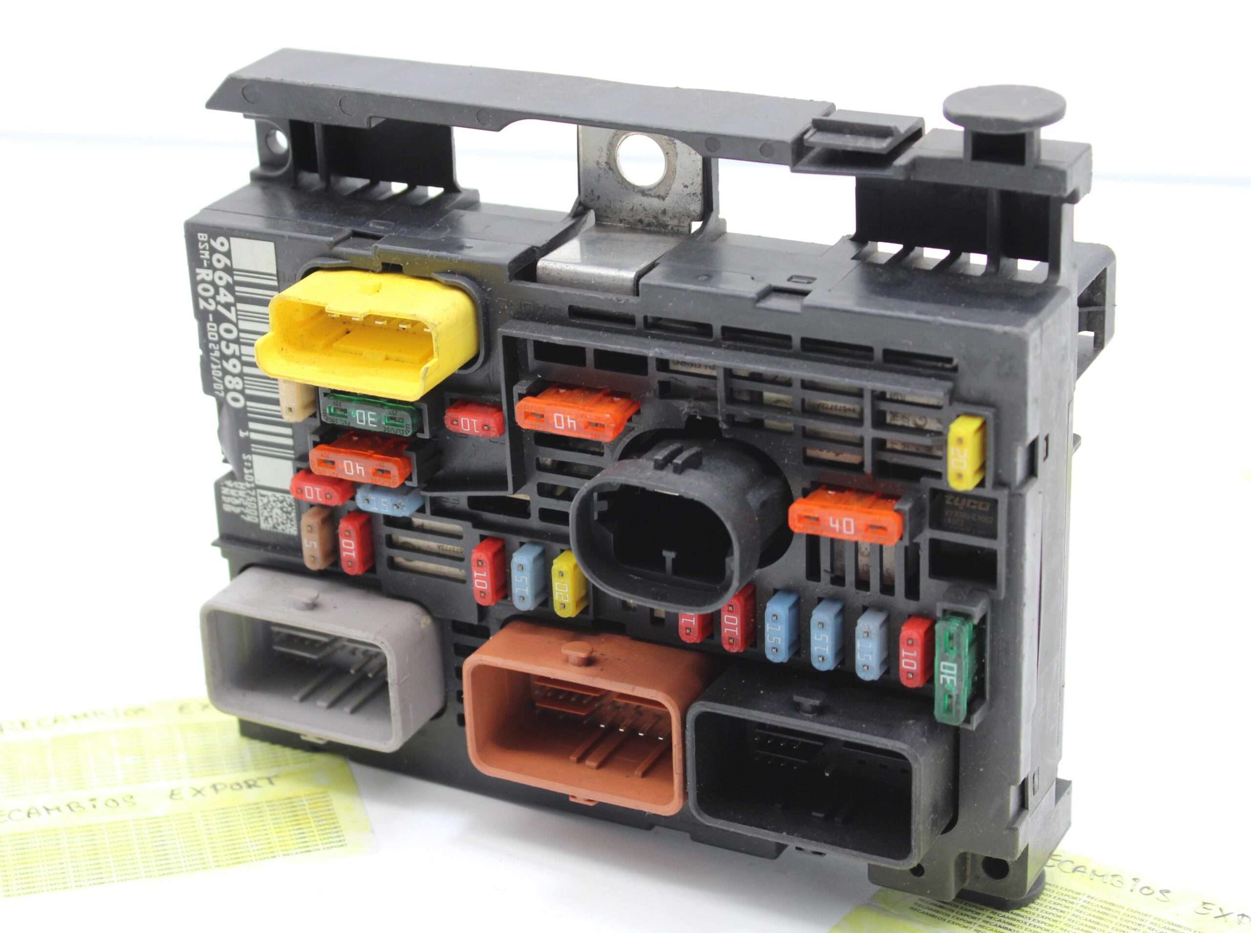 Caja de Fusibles Citroen C4 Picasso C5 Peugeot 3008 407 BSM-R02-00 - foto 1