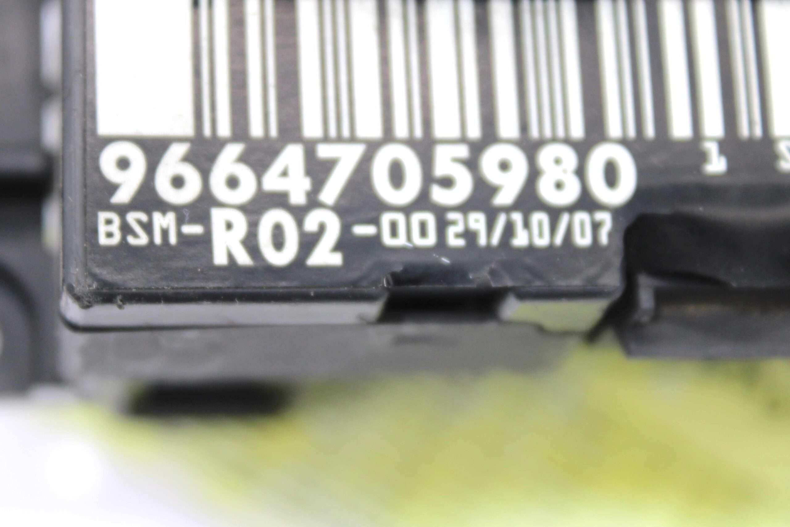 Caja de Fusibles Citroen C4 Picasso C5 Peugeot 3008 407 BSM-R02-00 - foto 2