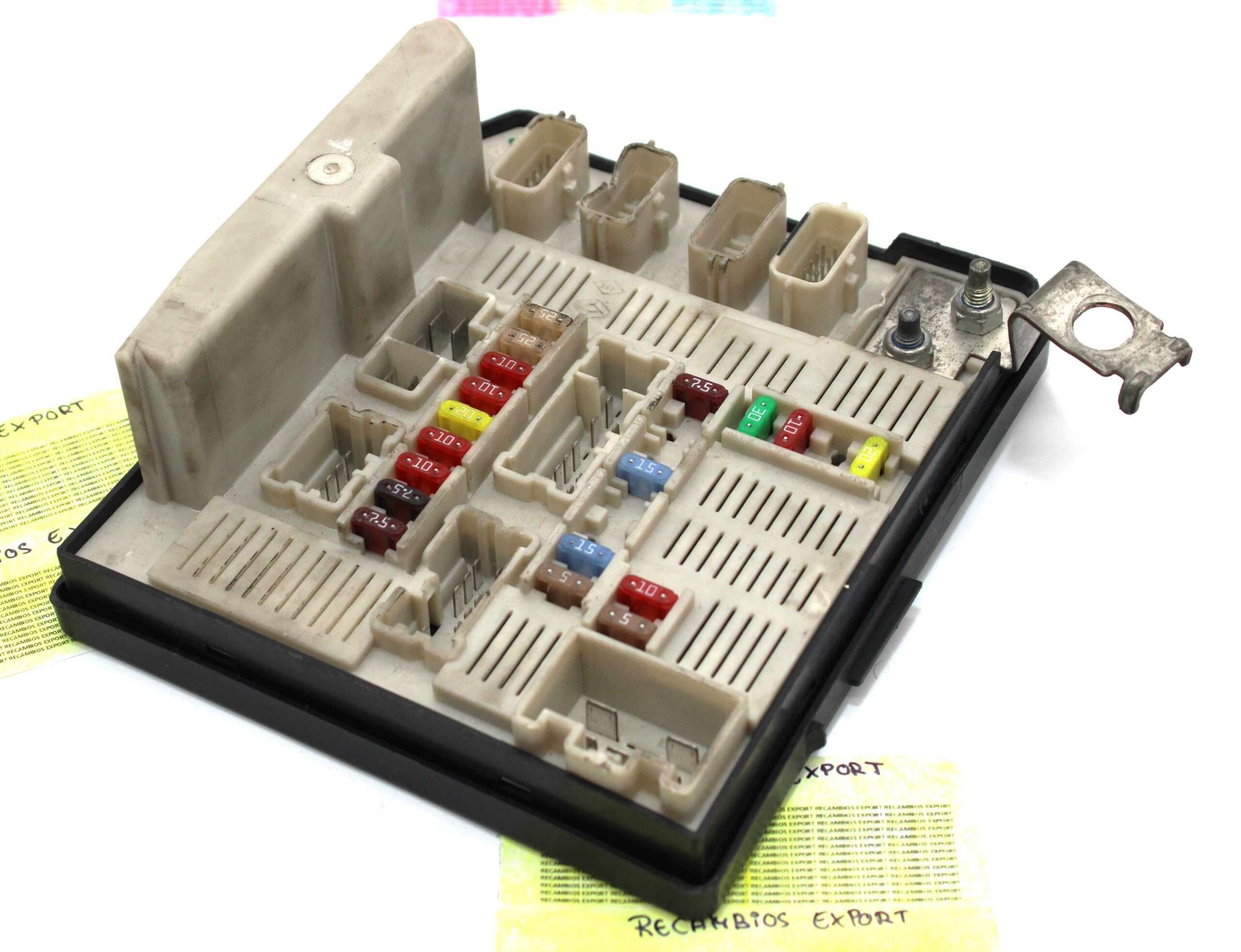 Caja de Fusibles Renault Scenic - foto 1