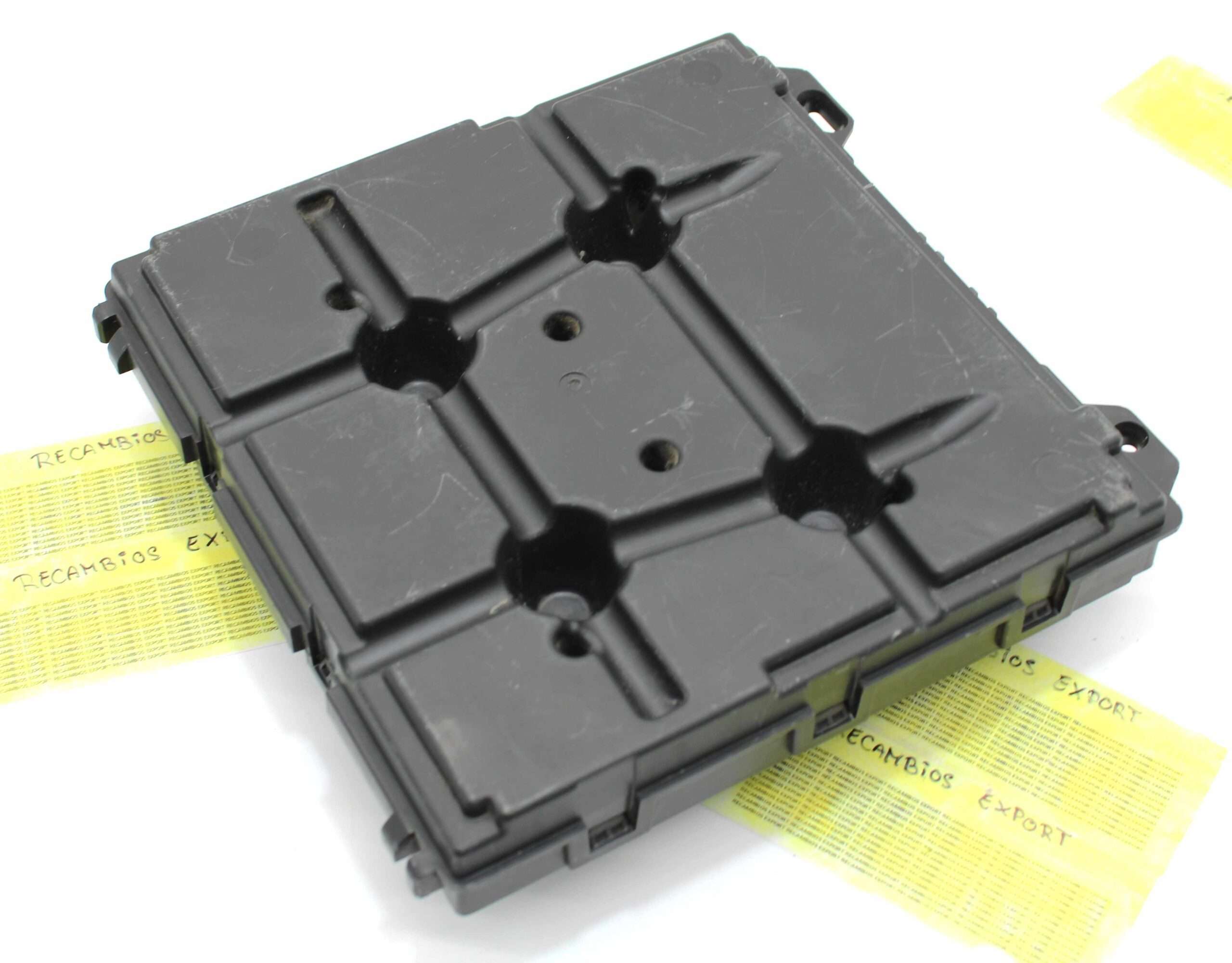 Caja de Fusibles Volkswagen Polo Seat Skoda - foto 4