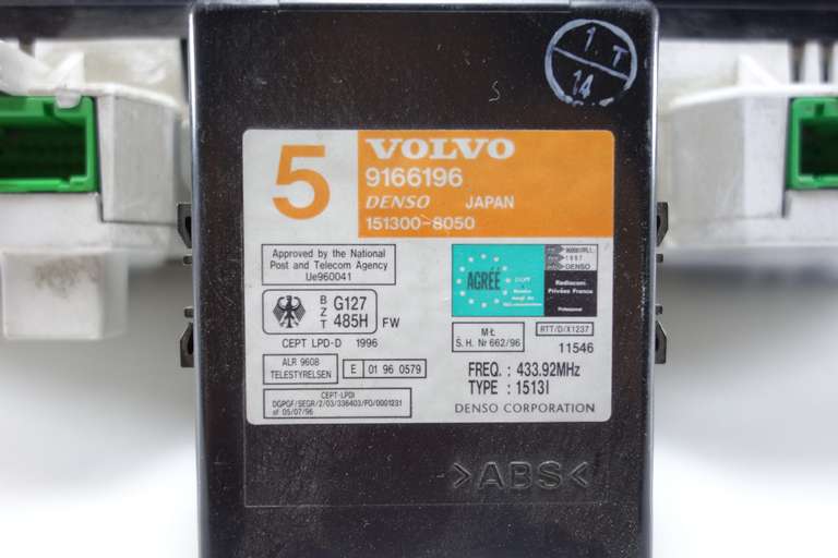 Cuadro de instrumentos Volvo S70 V70 V70 9168138 91 681 38 9168144 9166196 1513008050 151300-8050 9148926 69794660T 69794-660T - foto 5