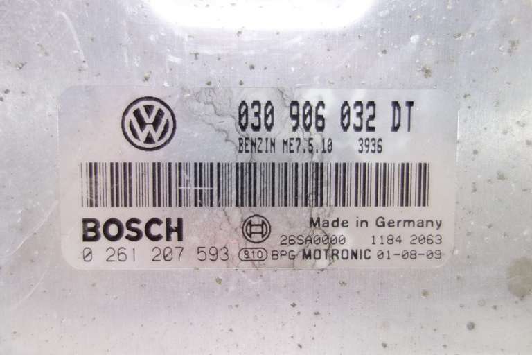 Centralita del motor VW Polo 030906032DT 030 906 032 DT Bosch 0261207593 0 261 207 593 26SA0000 - foto 2
