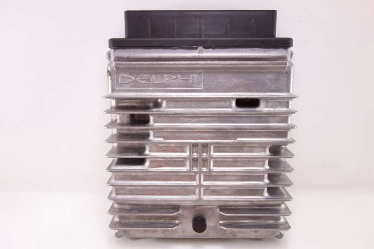 Centralita del motor Ford Focus 2M5A12A650PD 2M5A-12A650-PD R0411C004E - foto 1