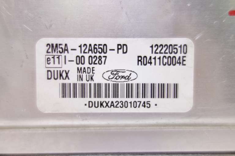 Centralita del motor Ford Focus 2M5A12A650PD 2M5A-12A650-PD R0411C004E - foto 2