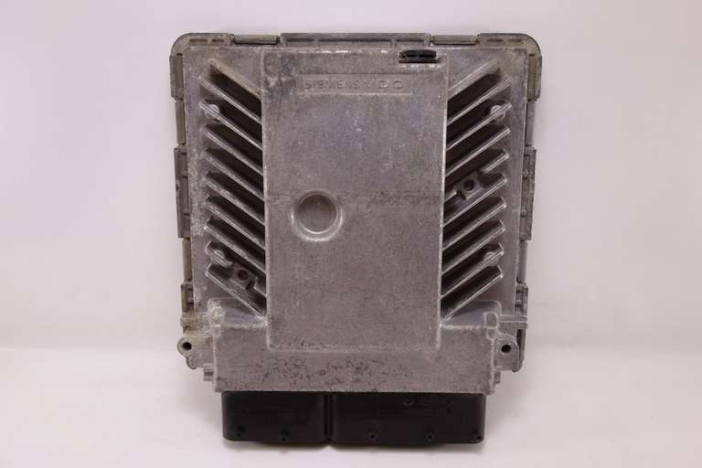 Centralita del motor VW Passat 03G906018CE 03G 906 018 CE Siemens 5WP45610AE 5WP45610 AE - foto 1