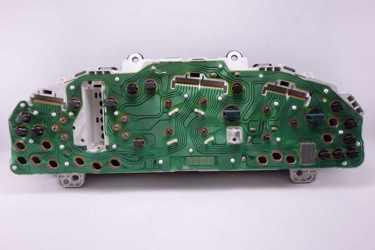 Cuadro de instrumentos Suzuki Baleno 3410060G40 34100-60G40 341005GA 34100-5GA 1573508713 157350-8713 - foto 2