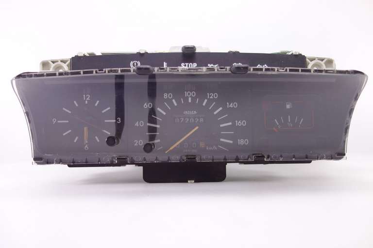 Cuadro de instrumentos Peugeot 205 33270551 332705-51 8595202 85952 02 32965702AC 329 657 02AC - foto 1