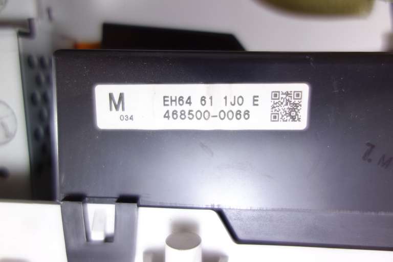 Pantalla multifuncion Mazda CX-7 4682009107 468200-9107 EH64611J0E EH64 61 1J0 E 4685000066 468500-0066 - foto 5