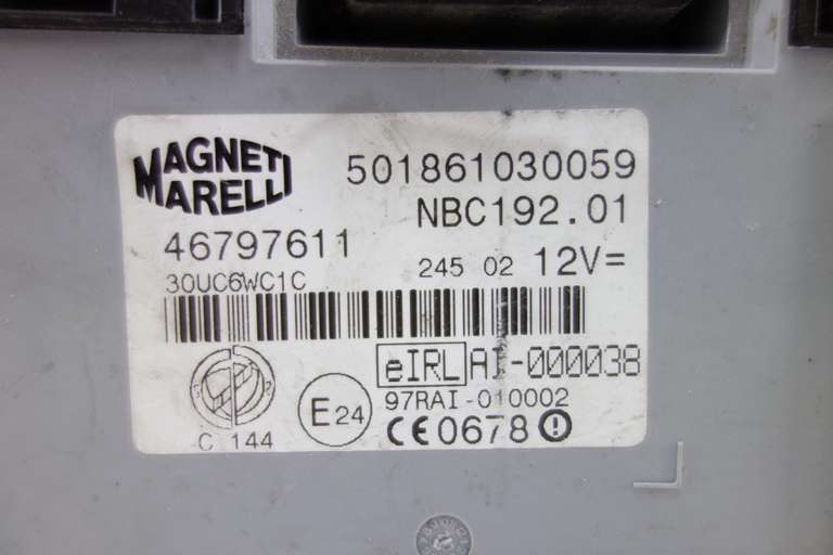 Caja de fusibles Fiat Stilo 46797611 501861030059 - foto 3